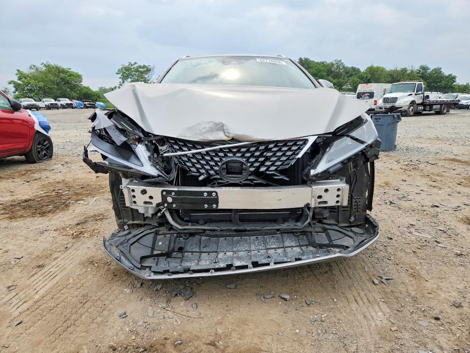 Фото 5 с аукциона – 2022 LEXUS RX с VIN 2T2HZMDA7NC308682