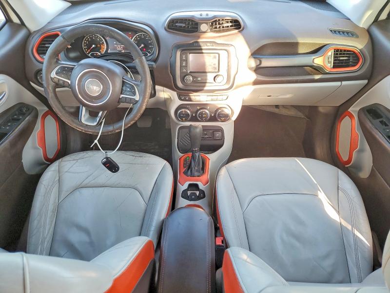 Photo 8 from auction – 2016 JEEP RENEGADE with VIN ZACCJADT2GPC96390