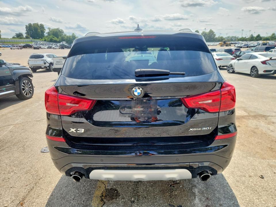 Photo 6 from auction – 2019 BMW X3 with VIN 5UXTR9C58KLP83731