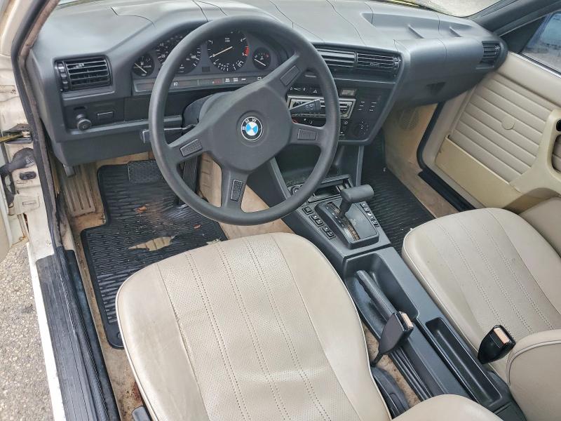 Photo 8 from auction – 1986 BMW 325 with VIN WBAAE6409G0704997