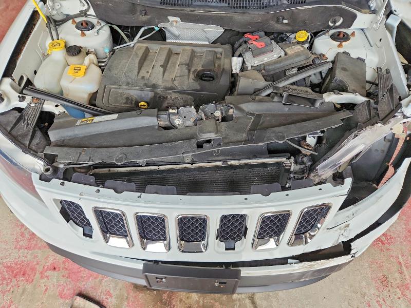Photo 12 from auction – 2017 JEEP COMPASS with VIN 1C4NJDEB0HD111835