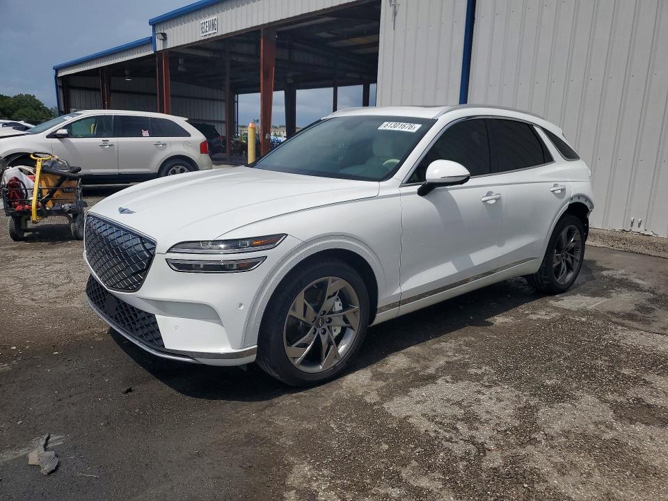 2025 GENESIS ELECTRIFIED GV70