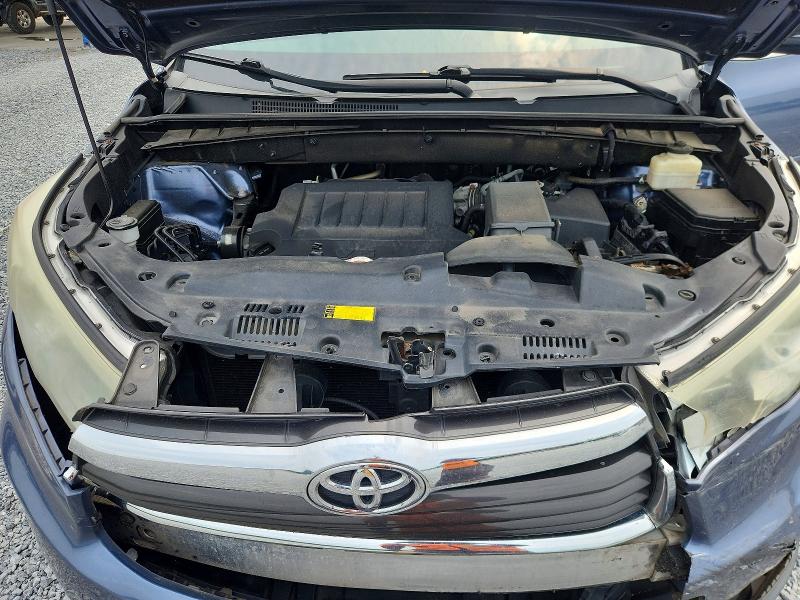 Photo 11 from auction – 2016 TOYOTA HIGHLANDER with VIN 5TDJKRFH9GS347236