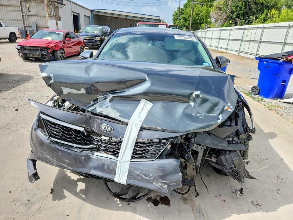 Photo 5 from auction – 2020 KIA OPTIMA with VIN 5XXGT4L37LG384994