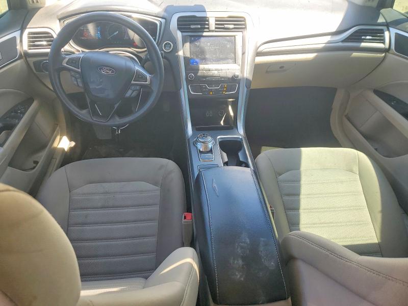 Photo 8 from auction – 2020 FORD FUSION with VIN 3FA6P0HD5LR181443
