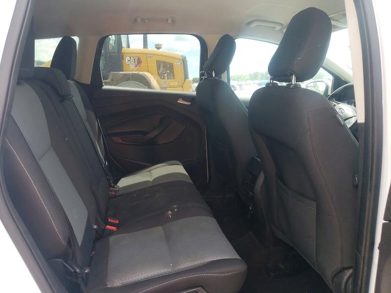 Photo 11 from auction – 2018 FORD ESCAPE with VIN 1FMCU9GD1JUC20378