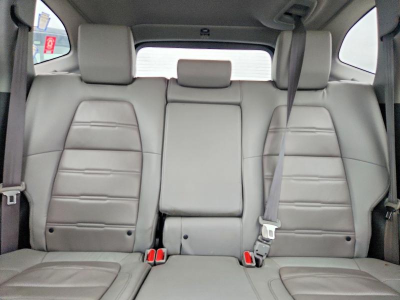 Photo 10 from auction – 2018 HONDA CR-V with VIN 7FARW2H85JE080107
