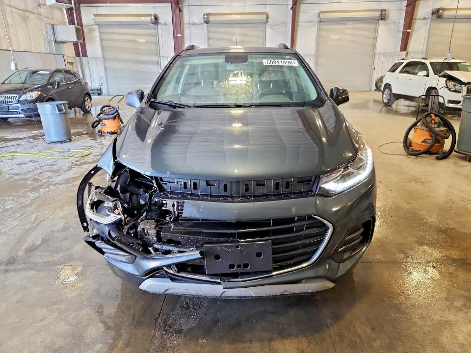 Photo 5 from auction – 2021 CHEVROLET TRAX with VIN KL7CJPSB2MB340422