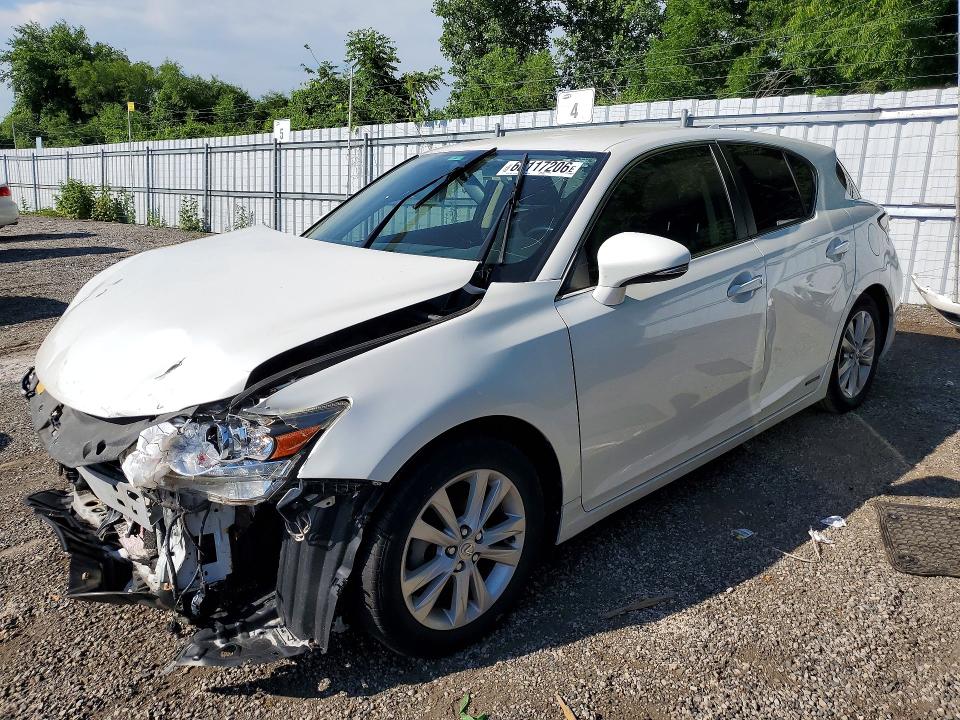 LEXUS CT 2014 with VIN JTHKD5BH8E2182098 - Photo from auction