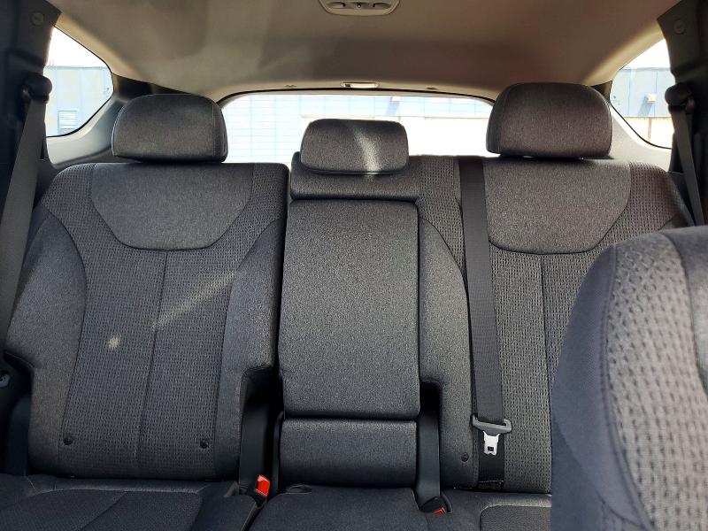 Photo 10 from auction – 2023 HYUNDAI SANTA FE 4 with VIN 5NMS2DAJ4PH626078