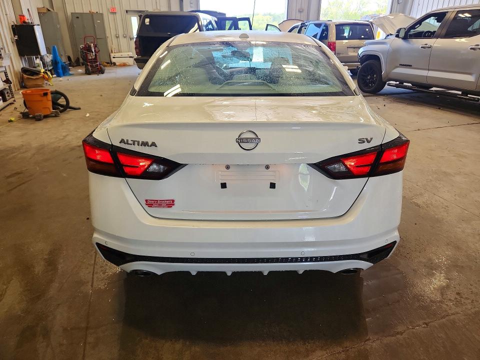 Photo 6 from auction – 2024 NISSAN ALTIMA with VIN 1N4BL4DV4RN318867