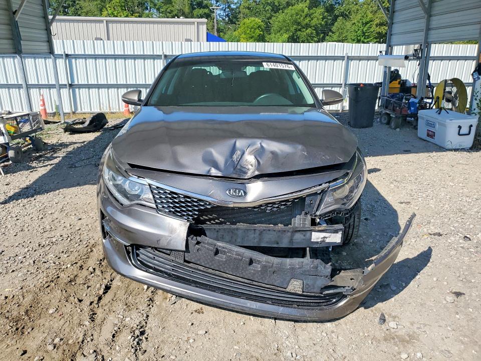 Photo 5 from auction – 2016 KIA OPTIMA with VIN 5XXGT4L33GG082754
