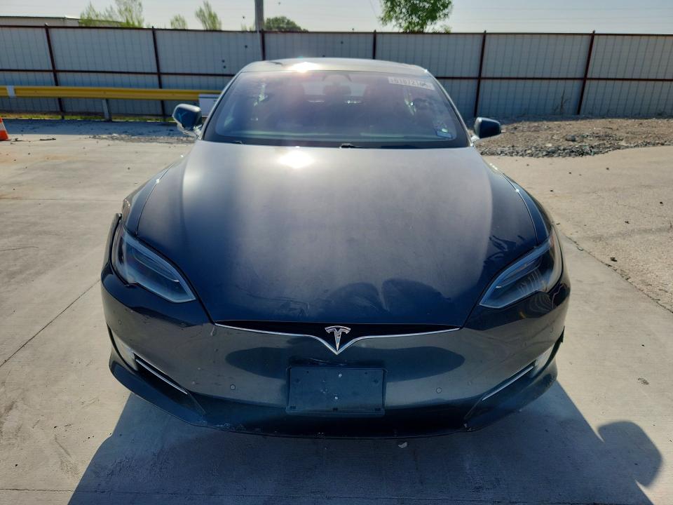 Photo 5 from auction – 2016 TESLA MODEL S with VIN 5YJSA1E16GF171523