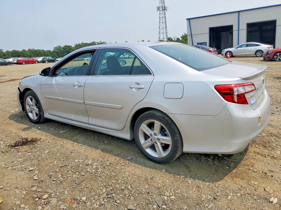 Photo 2 from auction – 2014 TOYOTA CAMRY with VIN 4T1BF1FK3EU454051
