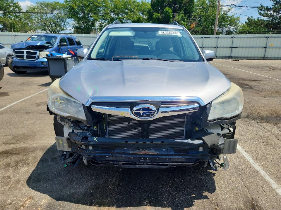 Photo 5 from auction – 2015 SUBARU FORESTER with VIN JF2SJAHC4FH538223