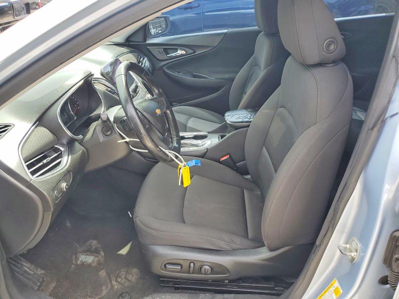 Photo 7 from auction – 2018 CHEVROLET MALIBU with VIN 1G1ZD5ST4JF143573