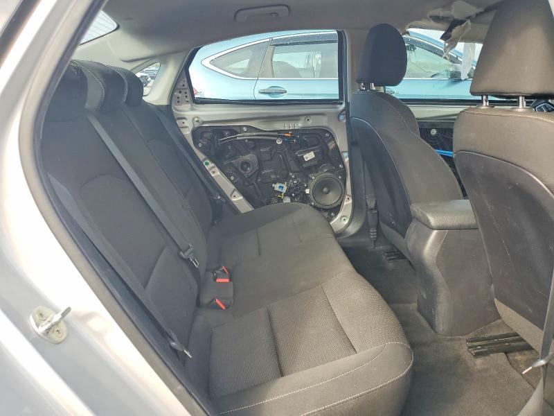Photo 10 from auction – 2019 KIA FORTE with VIN 3KPF24AD1KE085860