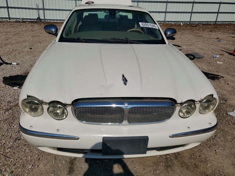 Photo 5 from auction – 2007 JAGUAR XJ8 with VIN SAJWA71B47SH16502