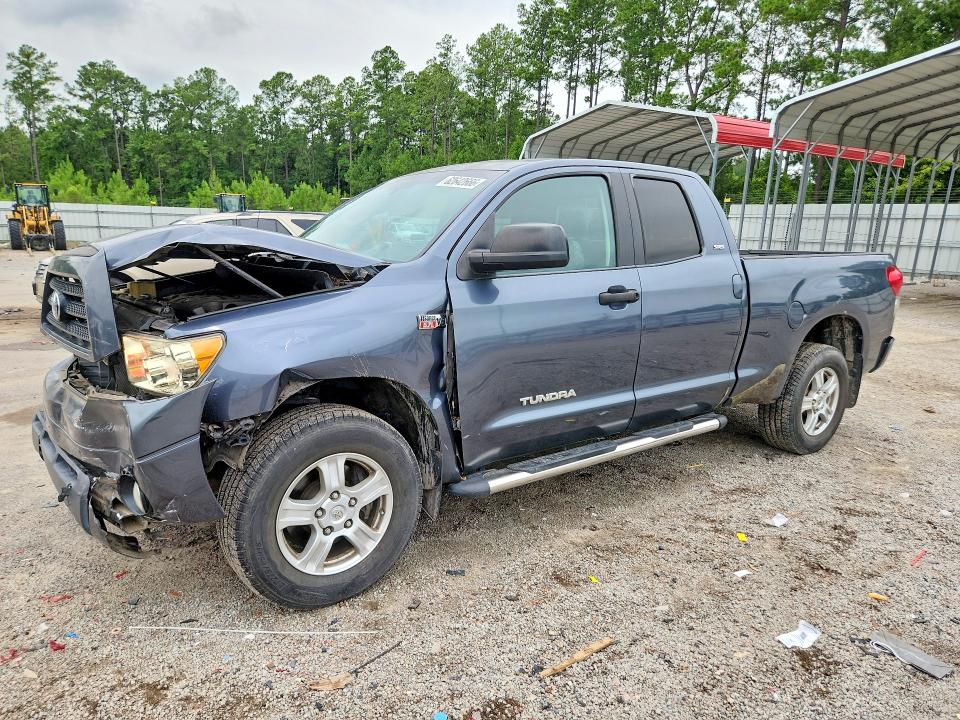 TOYOTA TUNDRA 2007 with VIN 5TFRV54157X010551 - Photo from auction