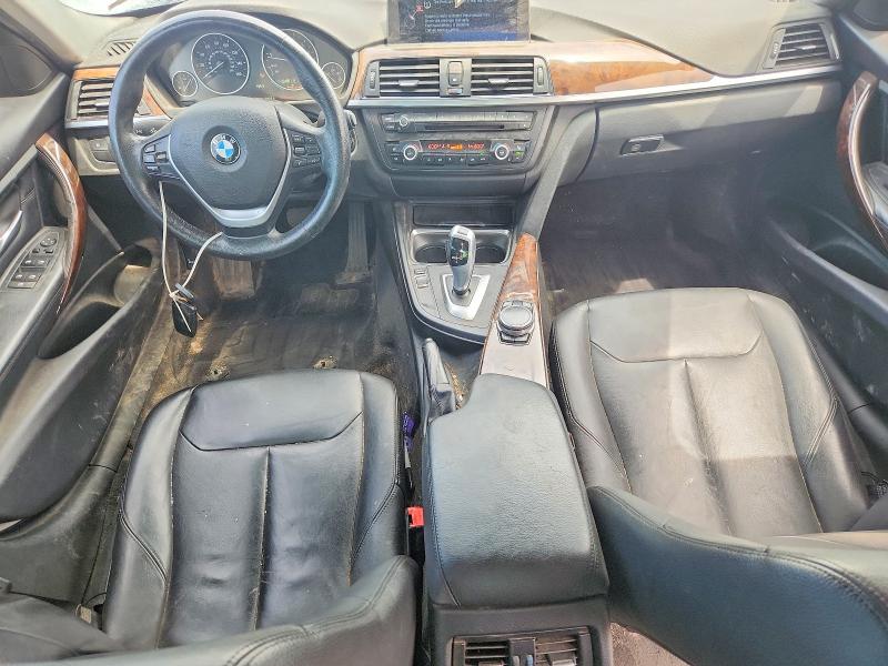 Photo 8 from auction – 2015 BMW 328 with VIN WBA3B5G59FNS14841