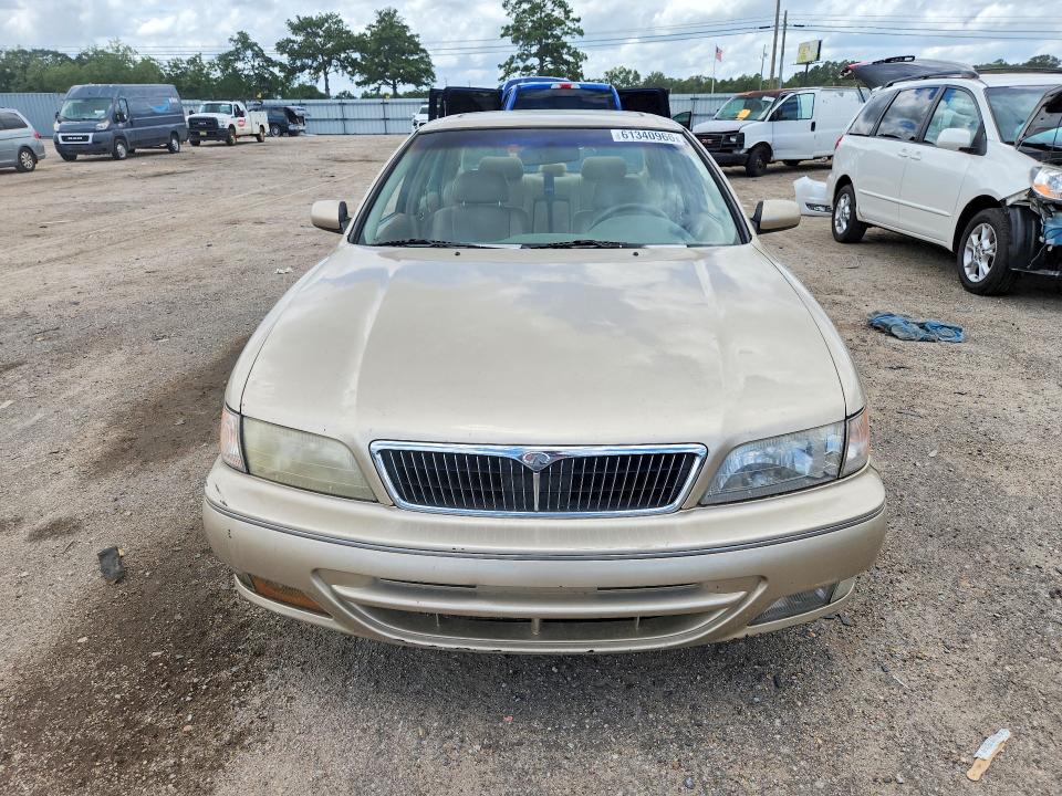 Photo 5 from auction – 1998 INFINITI I30 with VIN JNKCA21A3WT606654