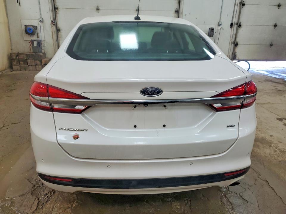 Photo 6 from auction – 2017 FORD FUSION with VIN 3FA6P0H77HR170557