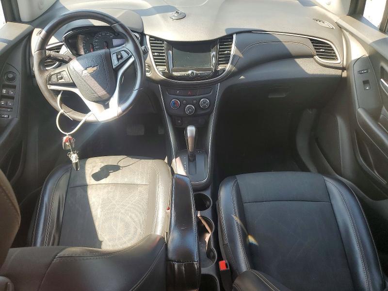 Photo 8 from auction – 2018 CHEVROLET TRAX with VIN 3GNCJPSB2JL286320