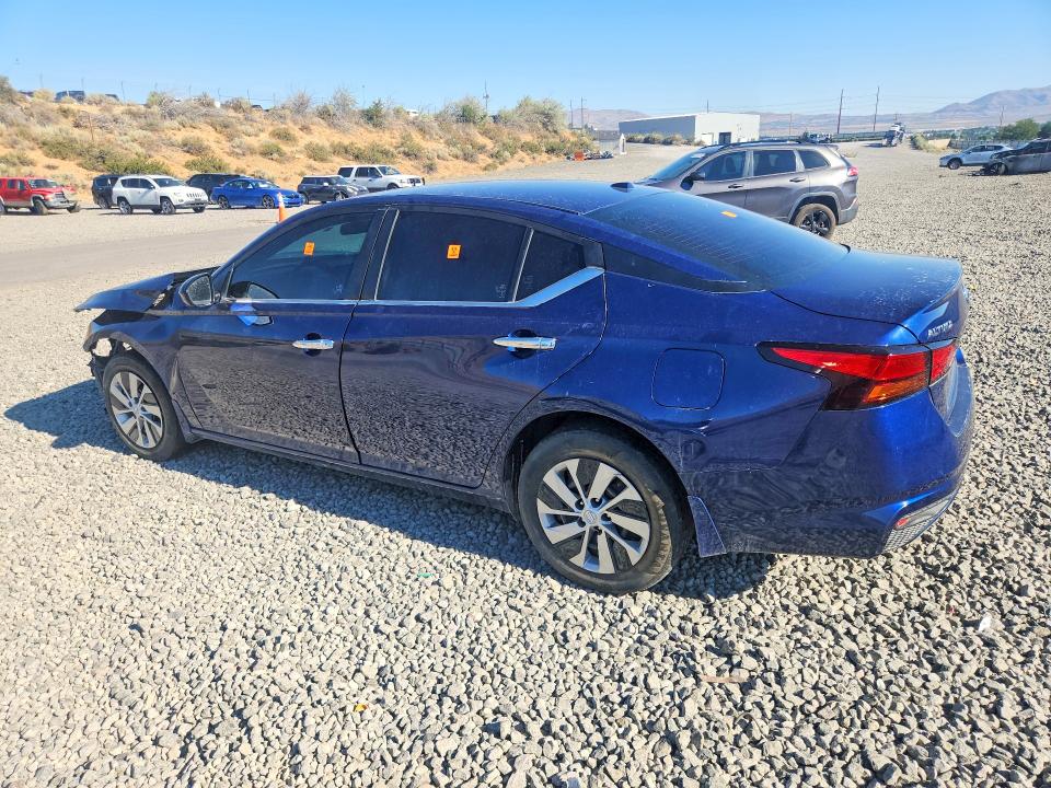Photo 2 from auction – 2020 NISSAN ALTIMA with VIN 1N4BL4BW5LN323434