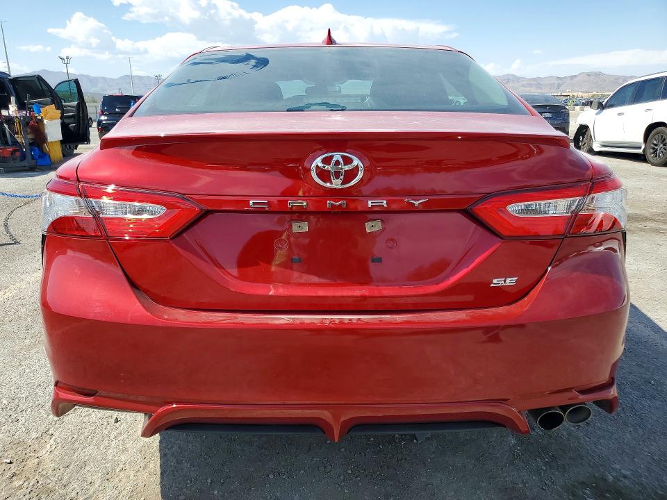 Photo 6 from auction – 2020 TOYOTA CAMRY with VIN 4T1G11AK0LU377082