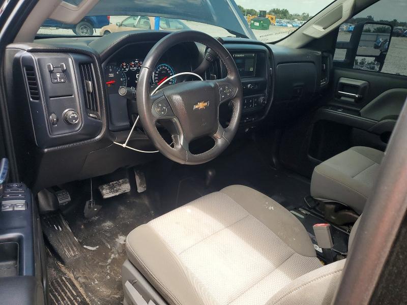 Photo 8 from auction – 2017 CHEVROLET SILVERADO with VIN 1GC3KYCG2HZ339400
