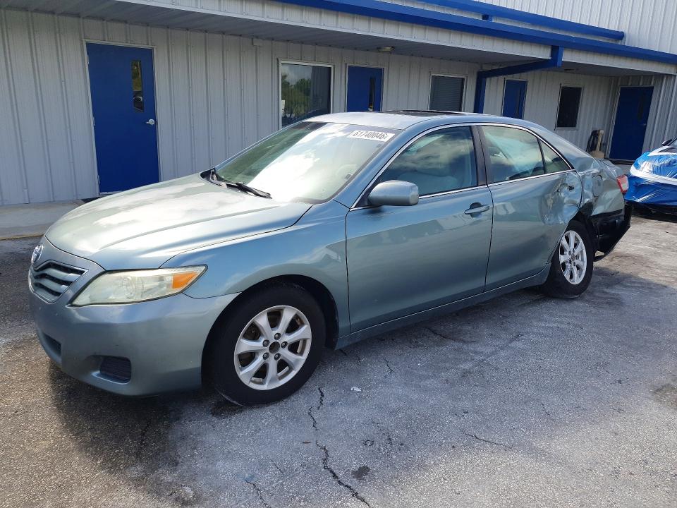 TOYOTA CAMRY 2011 with VIN 4T1BF3EKXBU672139 - Photo from auction