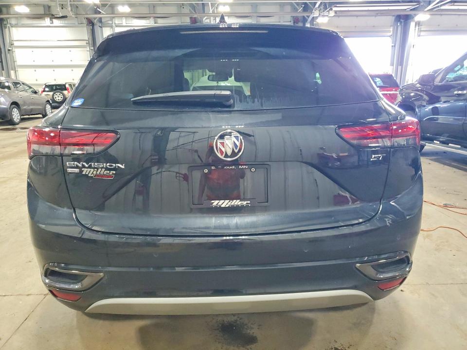 Photo 6 from auction – 2023 BUICK ENVISION with VIN LRBFZPR41PD080327