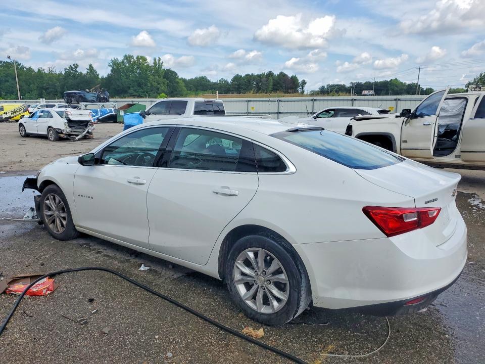 Photo 2 from auction – 2023 CHEVROLET MALIBU with VIN 1G1ZD5ST2PF226962