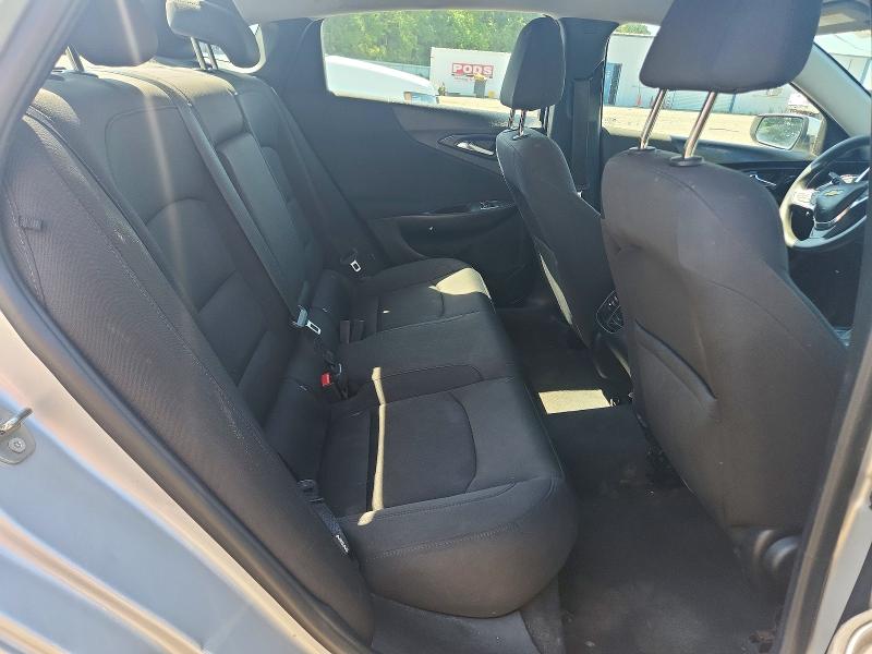 Photo 10 from auction – 2018 CHEVROLET MALIBU with VIN 1G1ZD5ST1JF207214