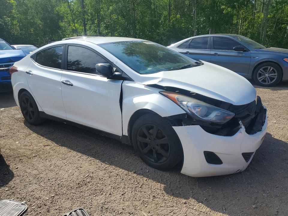 Photo 4 from auction – 2013 HYUNDAI ELANTRA with VIN 5NPDH4AE4DH167174