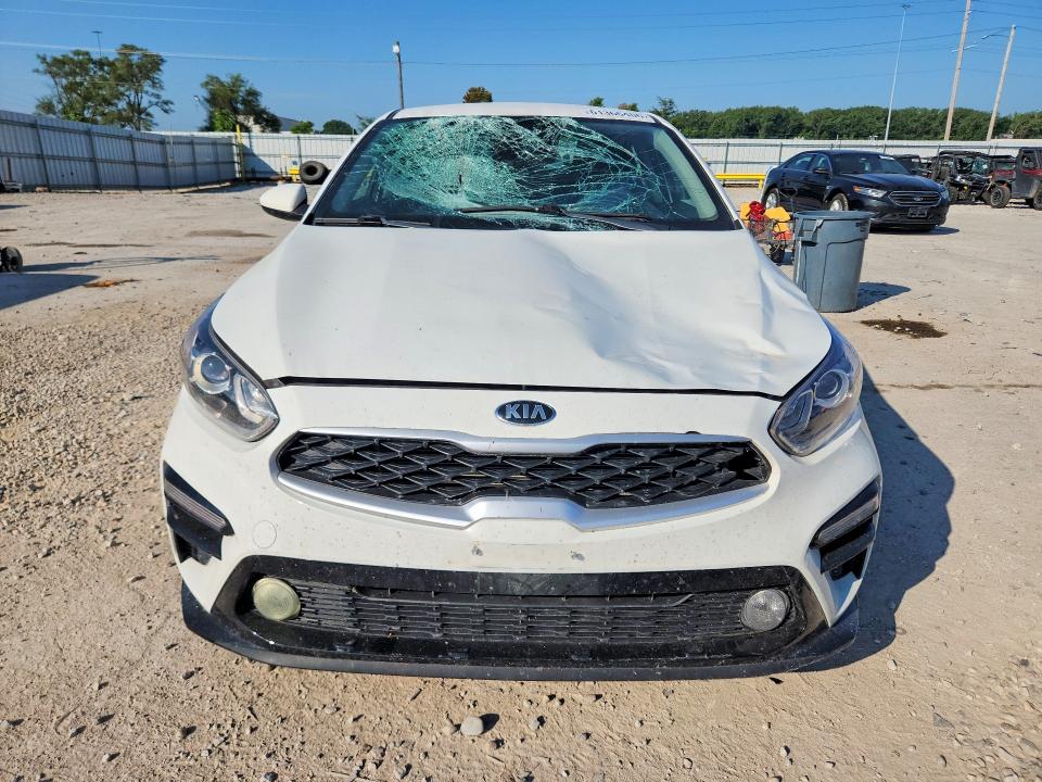 Photo 5 from auction – 2021 KIA FORTE with VIN 3KPF24AD1ME337450