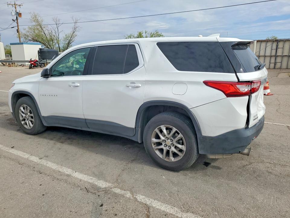 Photo 2 from auction – 2018 CHEVROLET TRAVERSE with VIN 1GNERFKW9JJ215976