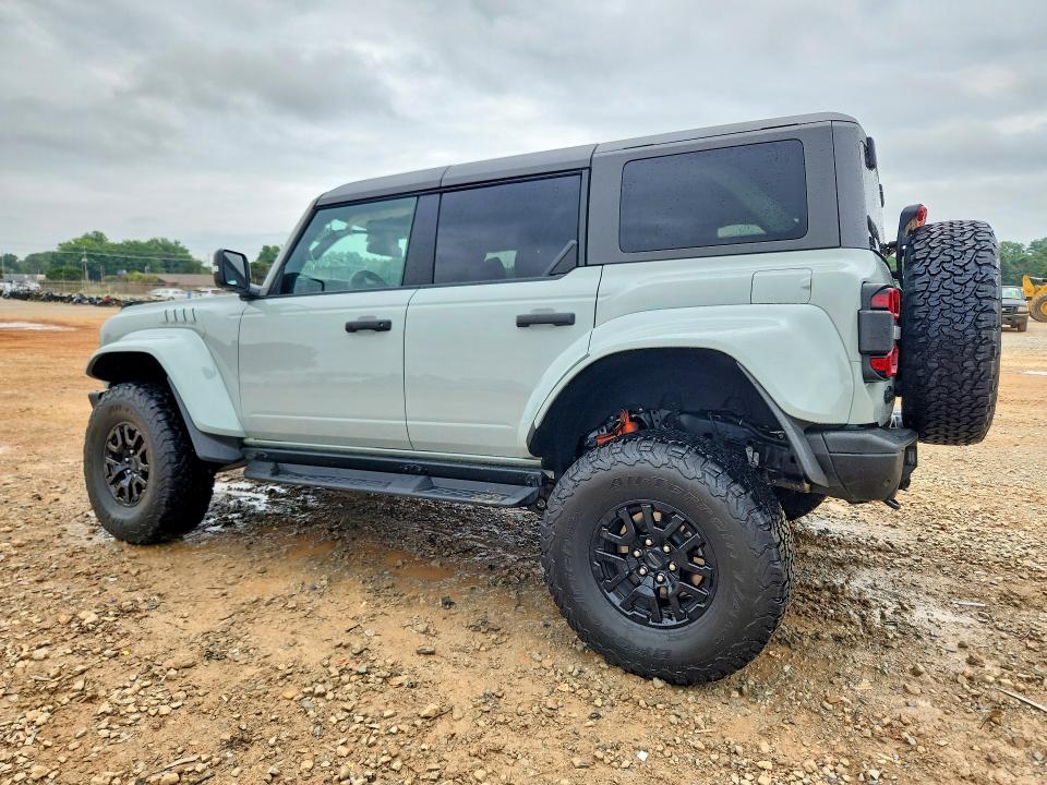 Photo 2 from auction – 2024 FORD BRONCO with VIN 1FMEE0RR8RLA27558