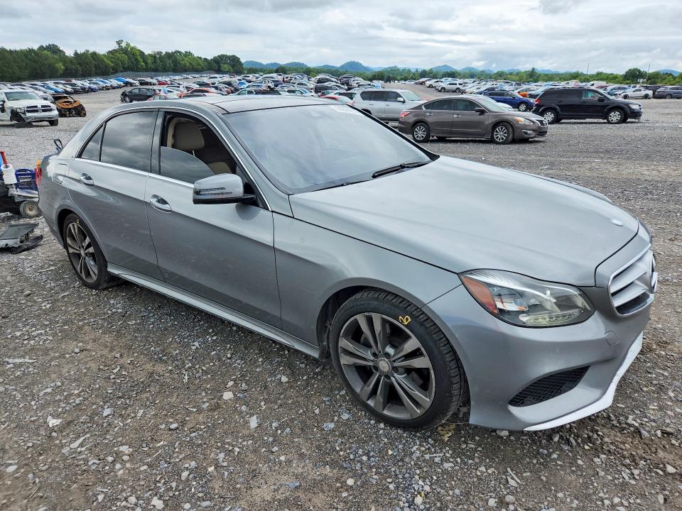 Photo 4 from auction – 2014 MERCEDES-BENZ E with VIN WDDHF5KB9EA811963