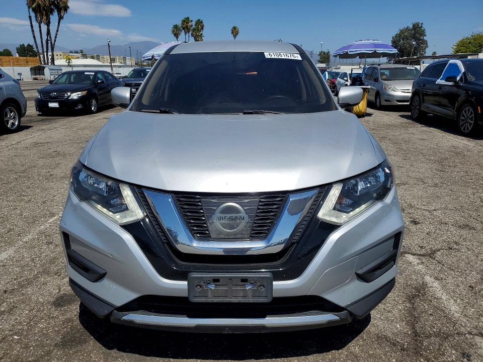 Photo 5 from auction – 2017 NISSAN ROGUE with VIN KNMAT2MT1HP581071