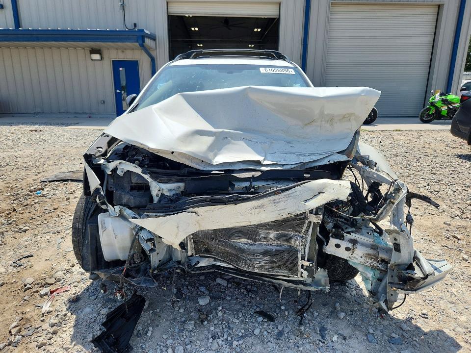 Photo 5 from auction – 2022 SUBARU CROSSTREK with VIN JF2GTHSC5NH218117