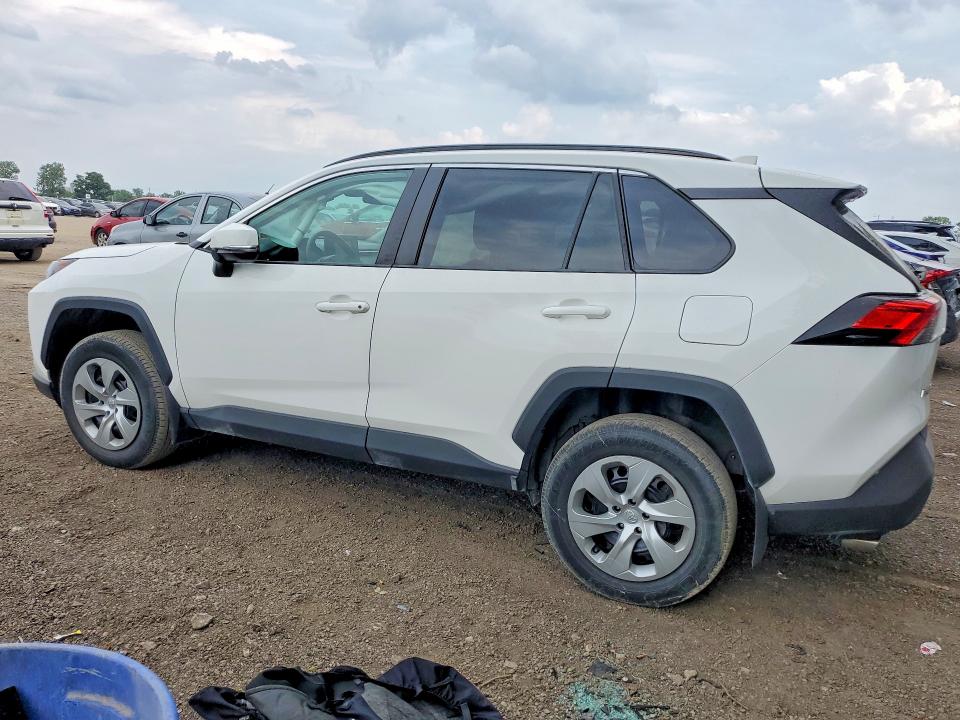 Photo 2 from auction – 2021 TOYOTA RAV4 with VIN 2T3Z1RFV7MC157460