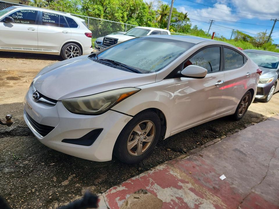 HYUNDAI ELANTRA 2016 with VIN KMHDH4AE0GU655690 - Photo from auction