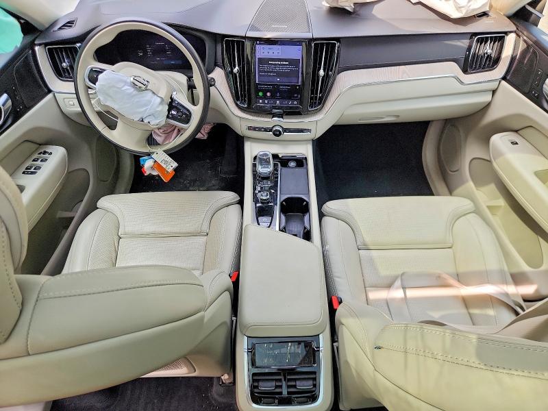 Photo 8 from auction – 2022 VOLVO XC60 with VIN YV4062RLXN1079876