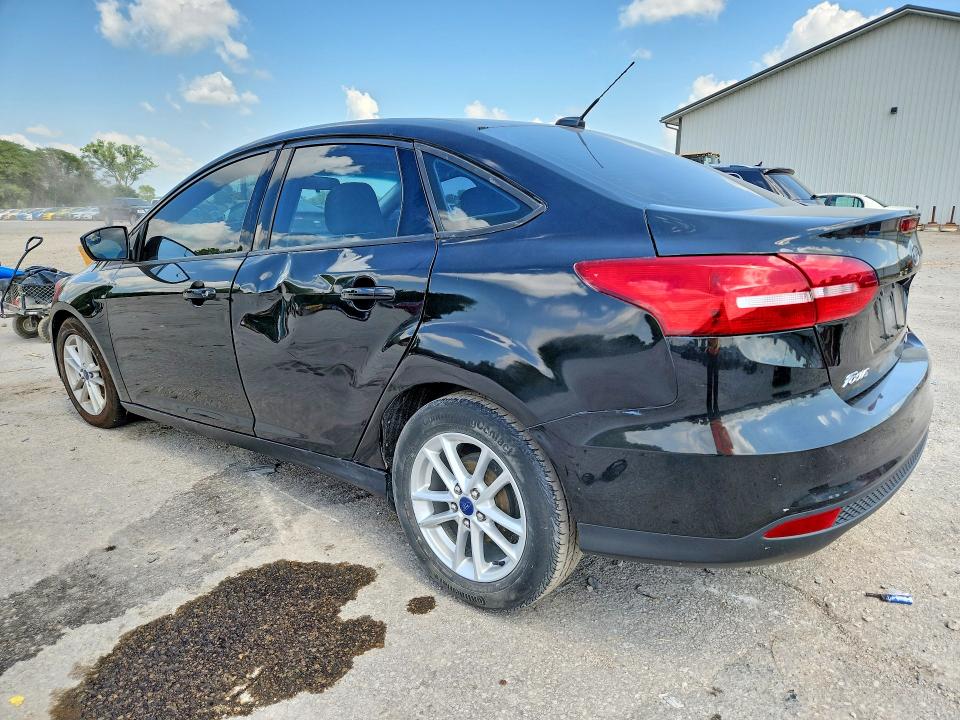 Photo 2 from auction – 2015 FORD FOCUS with VIN 1FADP3F25FL255652