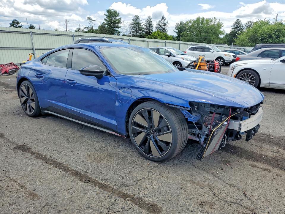 صورة رقم 4 من المزاد - 2024 AUDI E-TRON GT مع VIN WAUEJBFW4R7003768