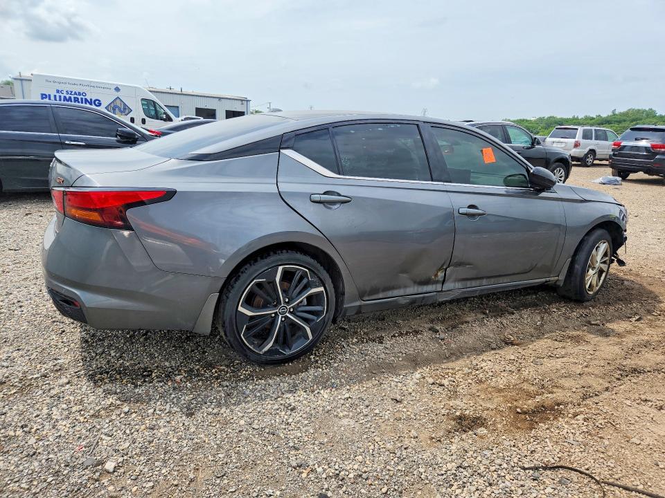 Photo 3 from auction – 2025 NISSAN ALTIMA with VIN 1N4BL4CW9SN354666