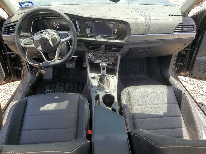 Photo 8 from auction – 2024 VOLKSWAGEN JETTA with VIN 3VW7M7BU4RM096556