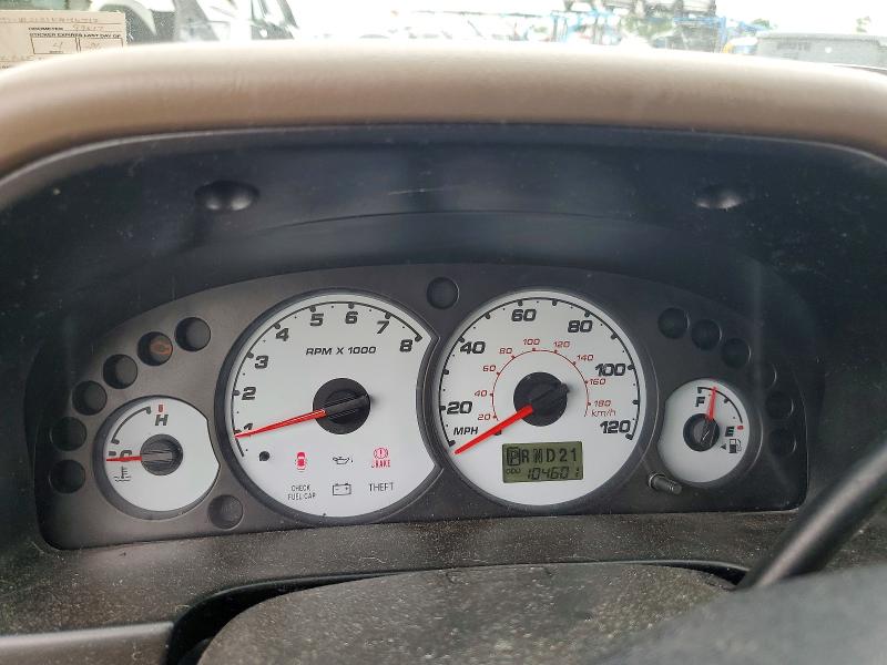 Photo 9 from auction – 2001 FORD ESCAPE XLS 103 WB with VIN 1FMYU02131KA46713