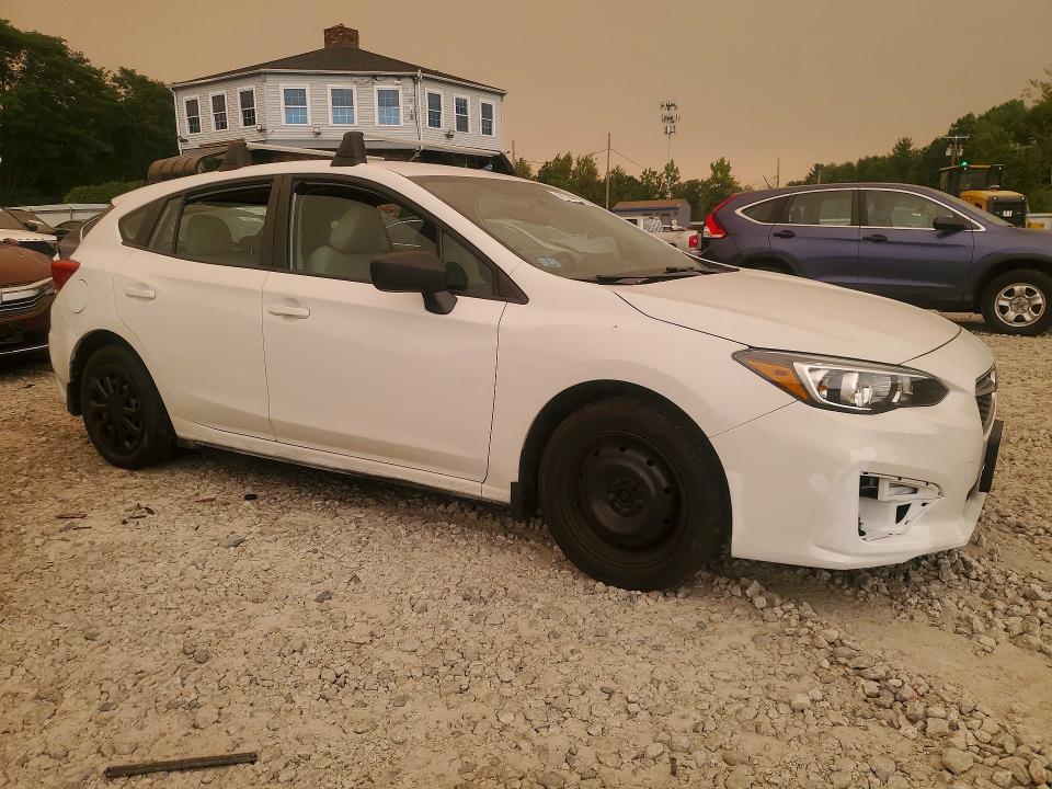 Photo 4 from auction – 2018 SUBARU IMPREZA with VIN 4S3GTAA66J3721020